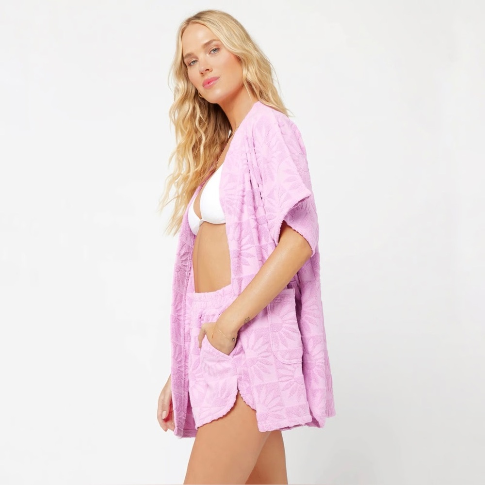 L* Space Soleil Shorts in Rosebud - Size L! Like New - Picture 2 of 10
